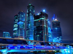 Капиталы текут в Москву Капиталы текут в Москву